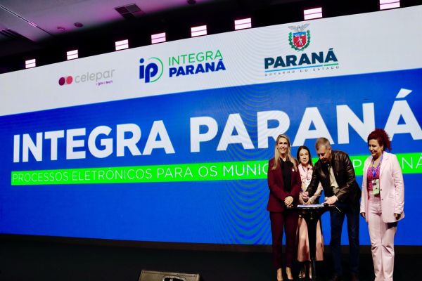 Imagem referente a notícia: Integra Paraná: Estado lança programa para modernização administrativa das prefeituras