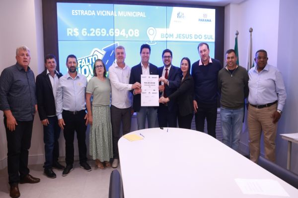 Governo do Paraná autoriza mais R$ 145 milhões para pavimentações em todas as regiões do Estado