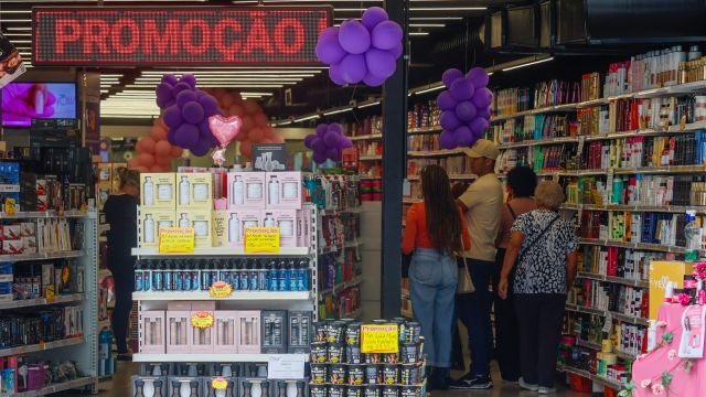 Paraná cresce em abertura de empresas e supera todos os meses de 2024