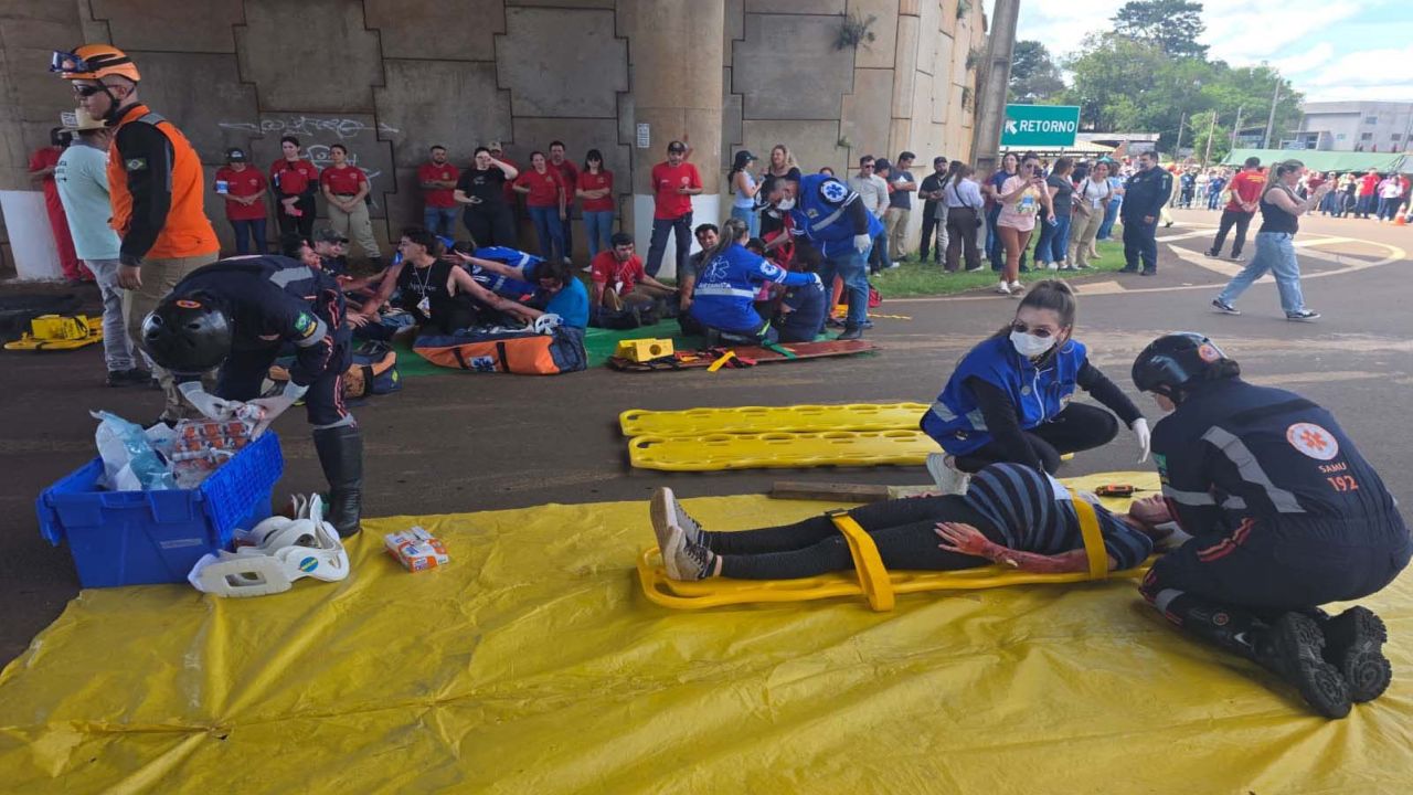 Aprimoramento e capacitações contínuas garantem excelência em saúde ao Paraná