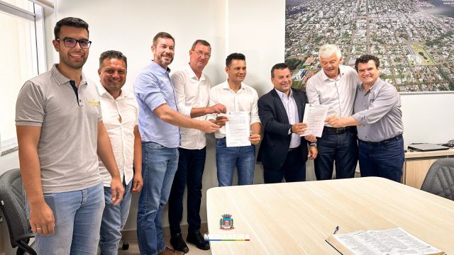 Com investimentos da Itaipu, 22 ruas de Medianeira vão receber pavimentação asfáltica