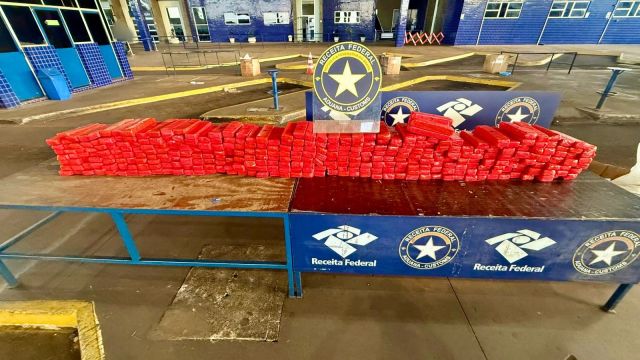Receita Federal retém 180 kg de substância análoga à maconha na Aduana da Ponte Internacional da Amizade