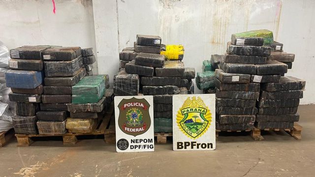 Mais de uma tonelada de maconha é apreendida no Lago de Itaipu em ação conjunta da BPFRON e Polícia Federal