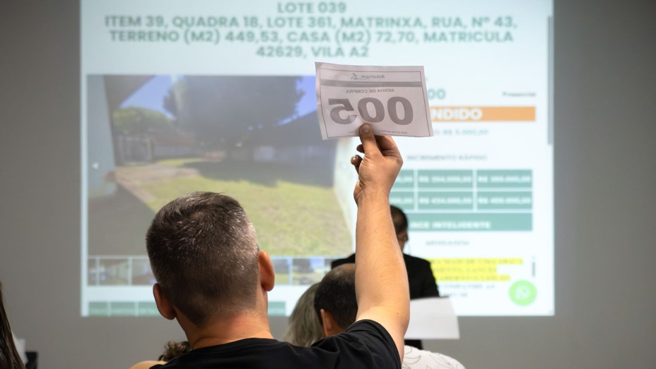 Itaipu arrecada R$ 9,6 milhões em novo leilão de imóveis da Vila A