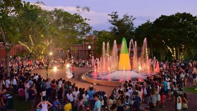 Imagem referente a notícia: Em 10 anos, Marco das Três Fronteiras movimenta R$ 483 milhões em modelo de concessão com a Prefeitura de Foz do Iguaçu